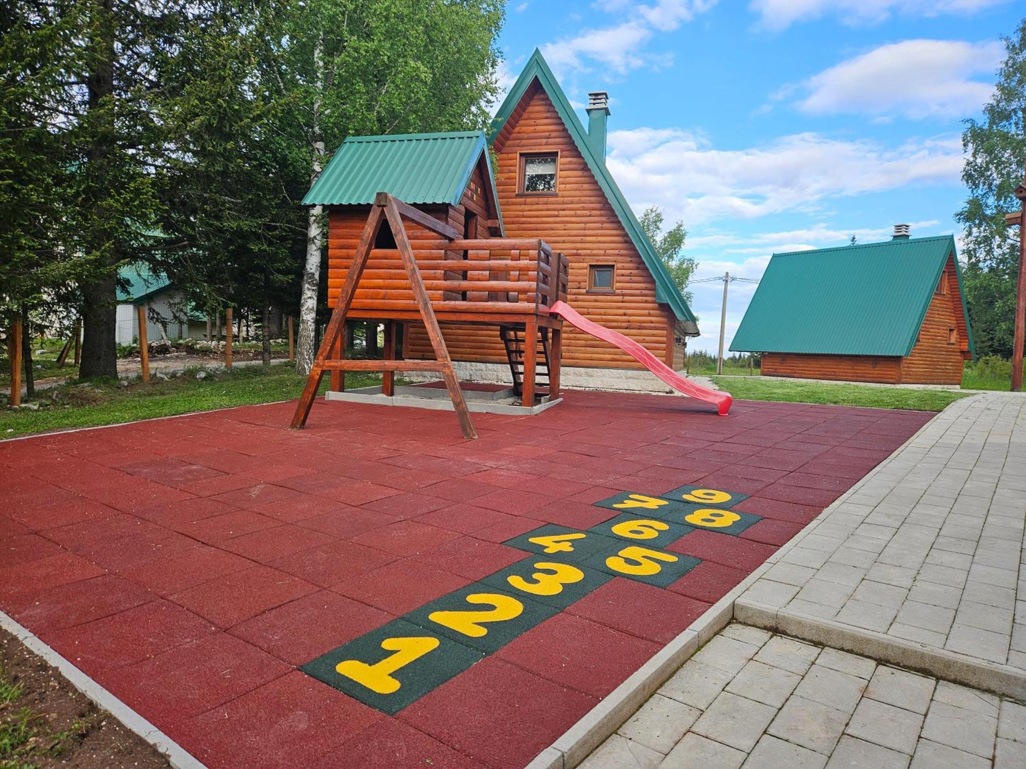 Hedonist Village Zabljak  Bagian luar foto